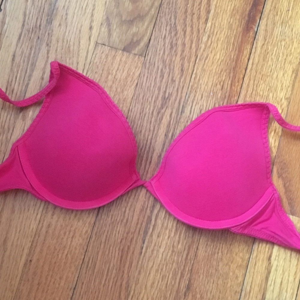 💖Xhilaration Hot Pink T-shirt Bra
